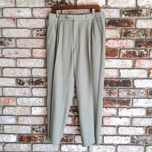 👞 RR Design II Riviera Khaki Pleated Trousers Made in Canada 34x29 Cream Beige